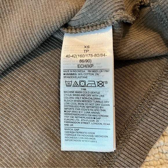 gap fitted rib cardigan - Picture 3 of 3